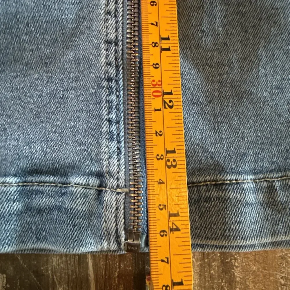 We The Free Denim Mini Skirt Front Zip Closure Womens Size 27 Free People
